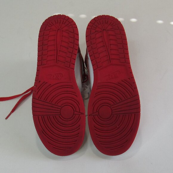 Nike Air Jordan 1 High OG 575441-161 Red Basketball Shoes Sneakers Size 5.5 Y - Picture 8 of 10